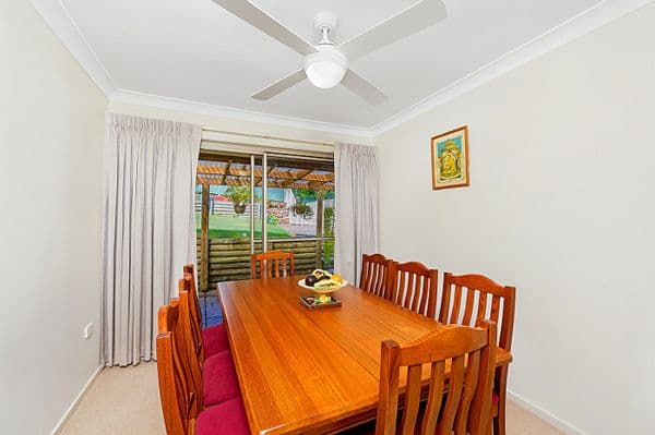 13 Cameron Crescent, KINCUMBER NSW 2251, Kincumber - Thumbnail 5
