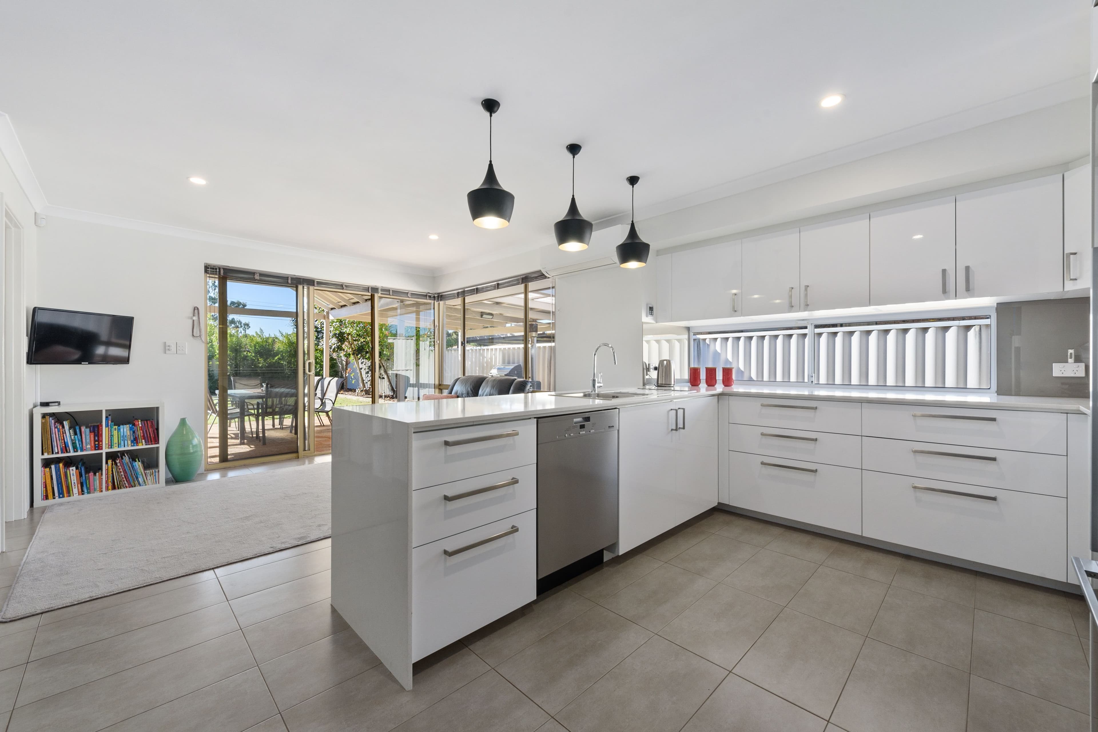 5 Pecos Place, Beechboro WA 6063, Beechboro - Thumbnail 6