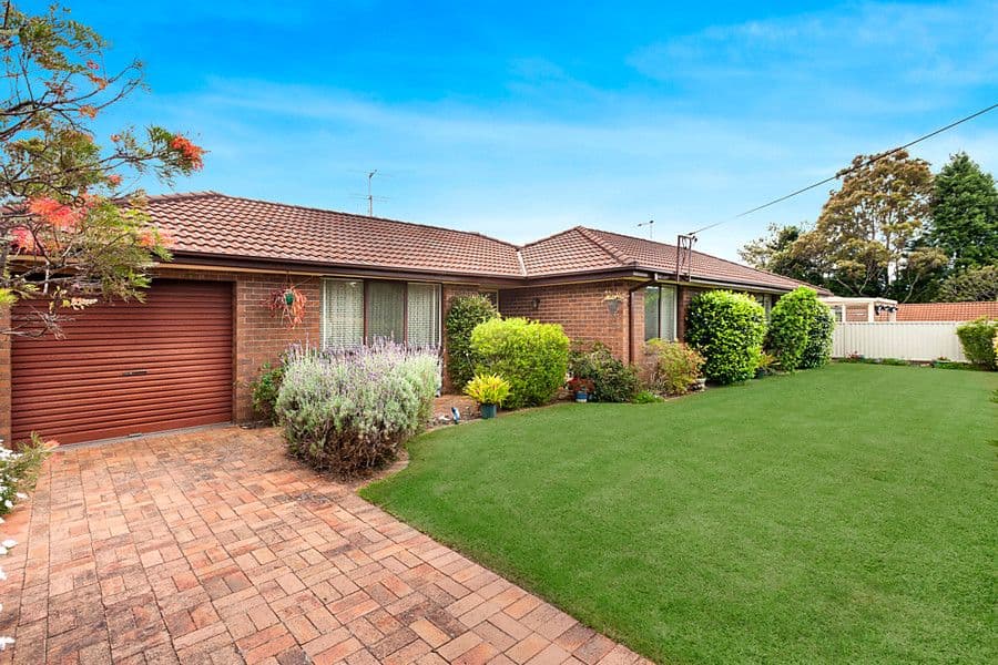 2 Heathcote Street, Helensburgh NSW 2508, Helensburgh - Image 1