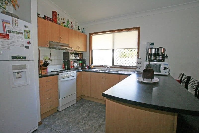 19 Jasmine Court, KIRWAN QLD 4817, Kirwan - Thumbnail 2