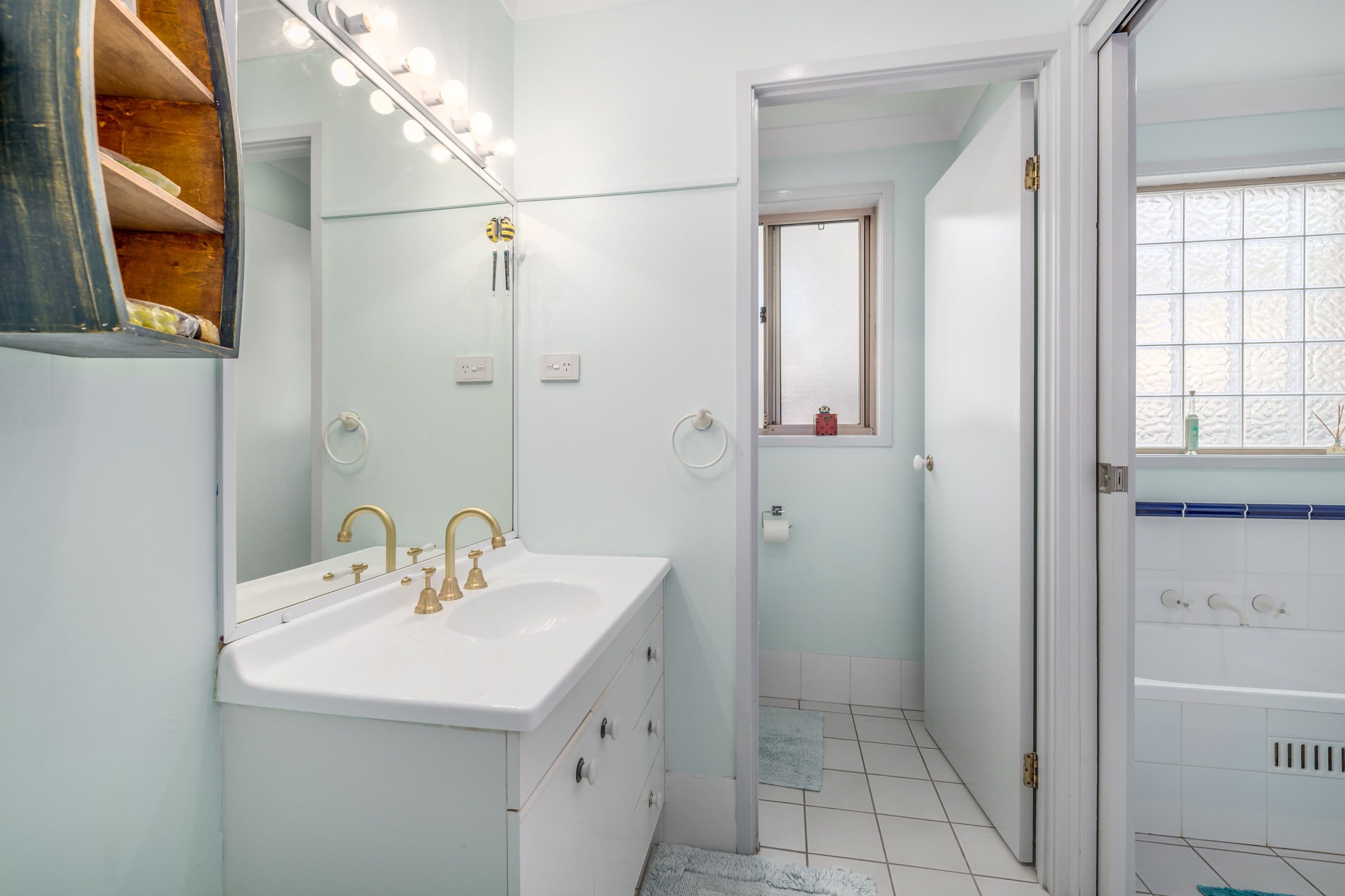37 Enterprise Way, Woodrising - Thumbnail 7