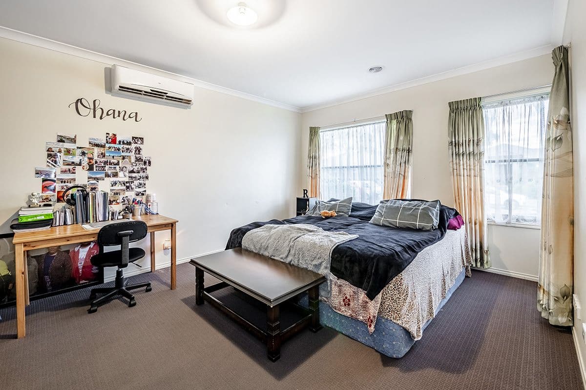 113 Selandra Boulevard, Clyde North VIC 3978, Clyde North - Thumbnail 7