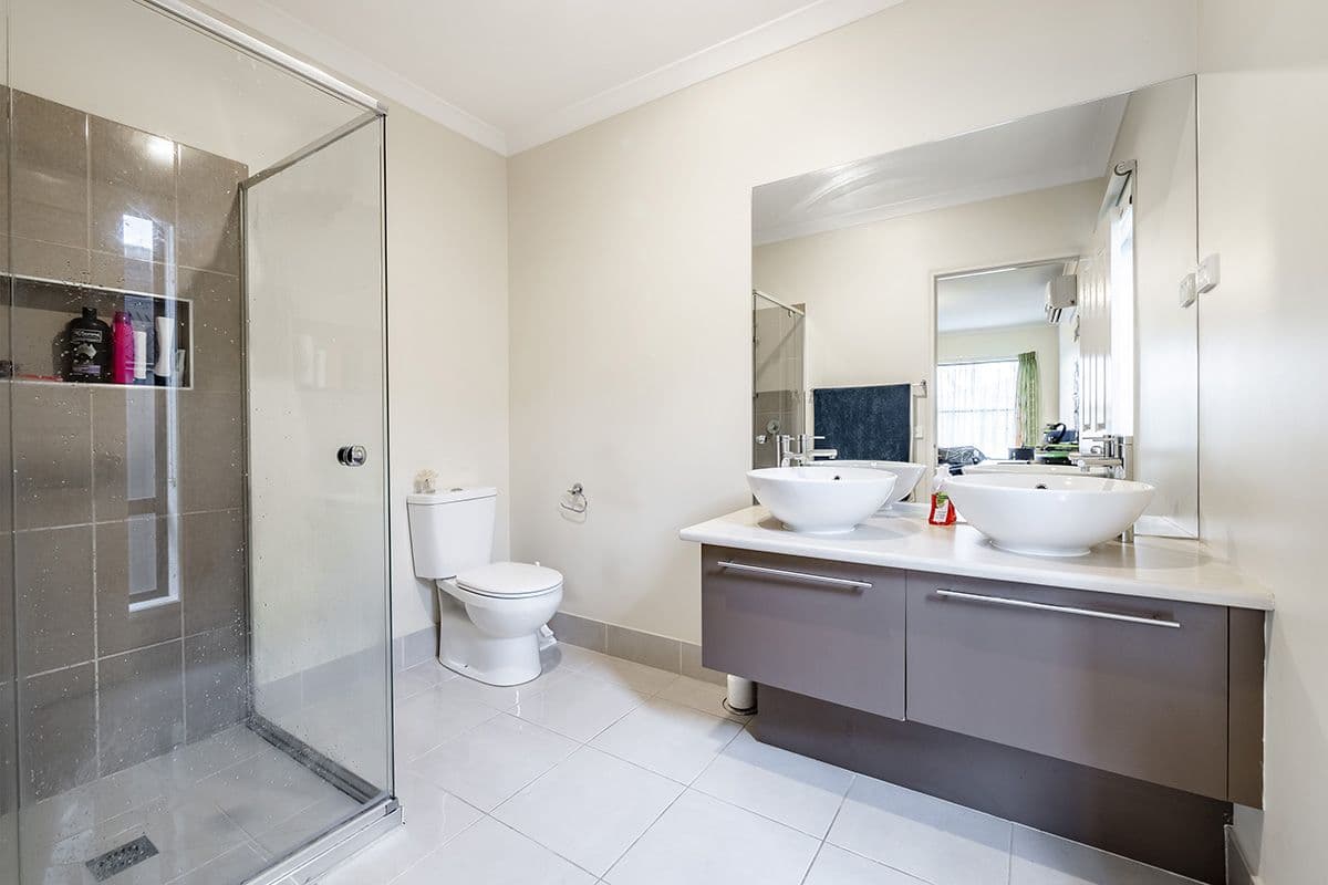 113 Selandra Boulevard, Clyde North VIC 3978, Clyde North - Thumbnail 8