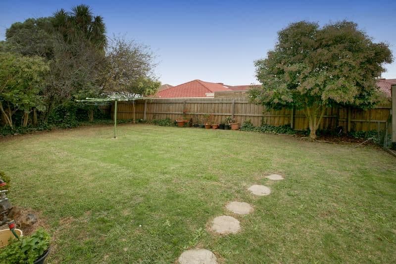 11 Hollygreen Drive, WHEELERS HILL VIC 3150, Wheelers Hill - Thumbnail 7