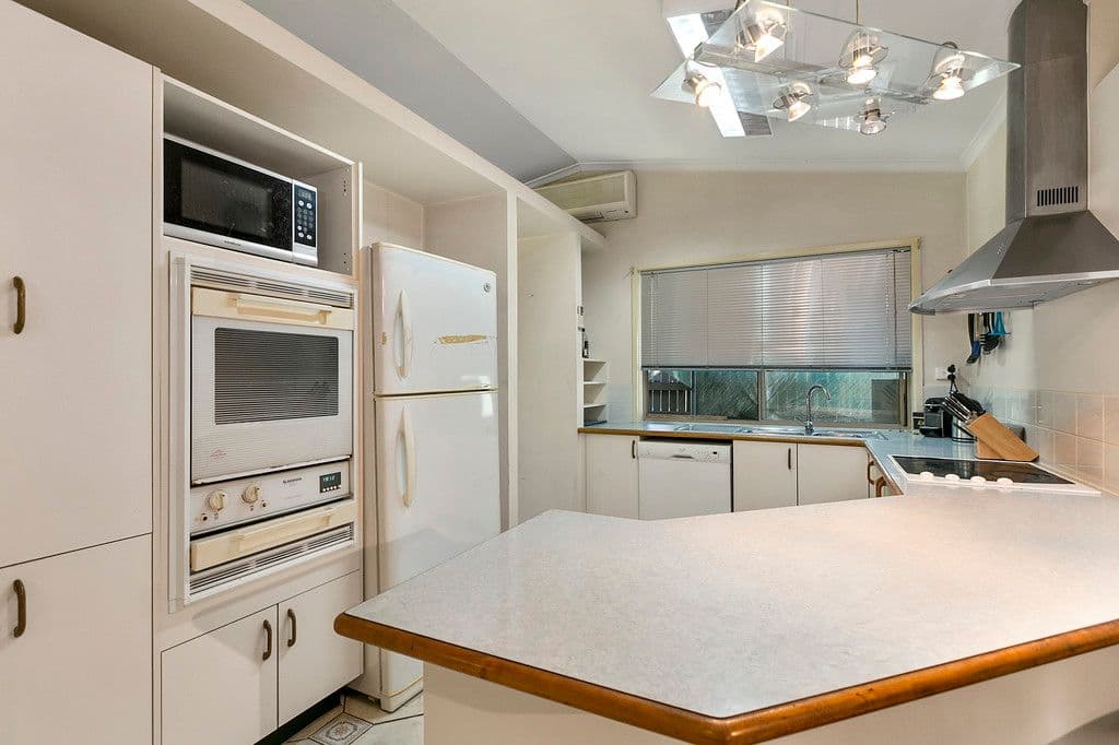 2 Rosa Court, Camira QLD 4300, Camira - Thumbnail 3