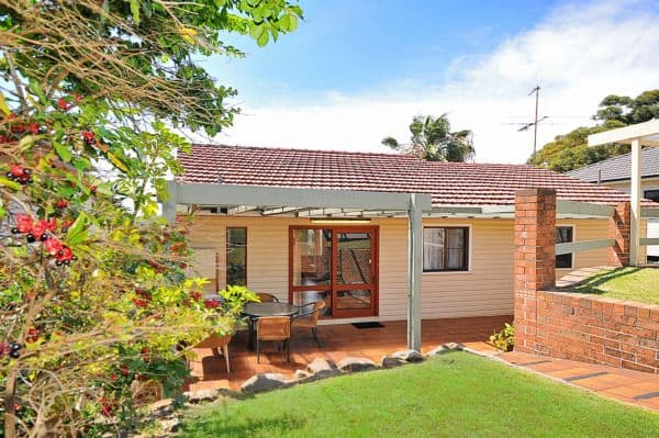 41 Smith Avenue, ALLAMBIE HEIGHTS NSW 2100, Allambie Heights - Thumbnail 2