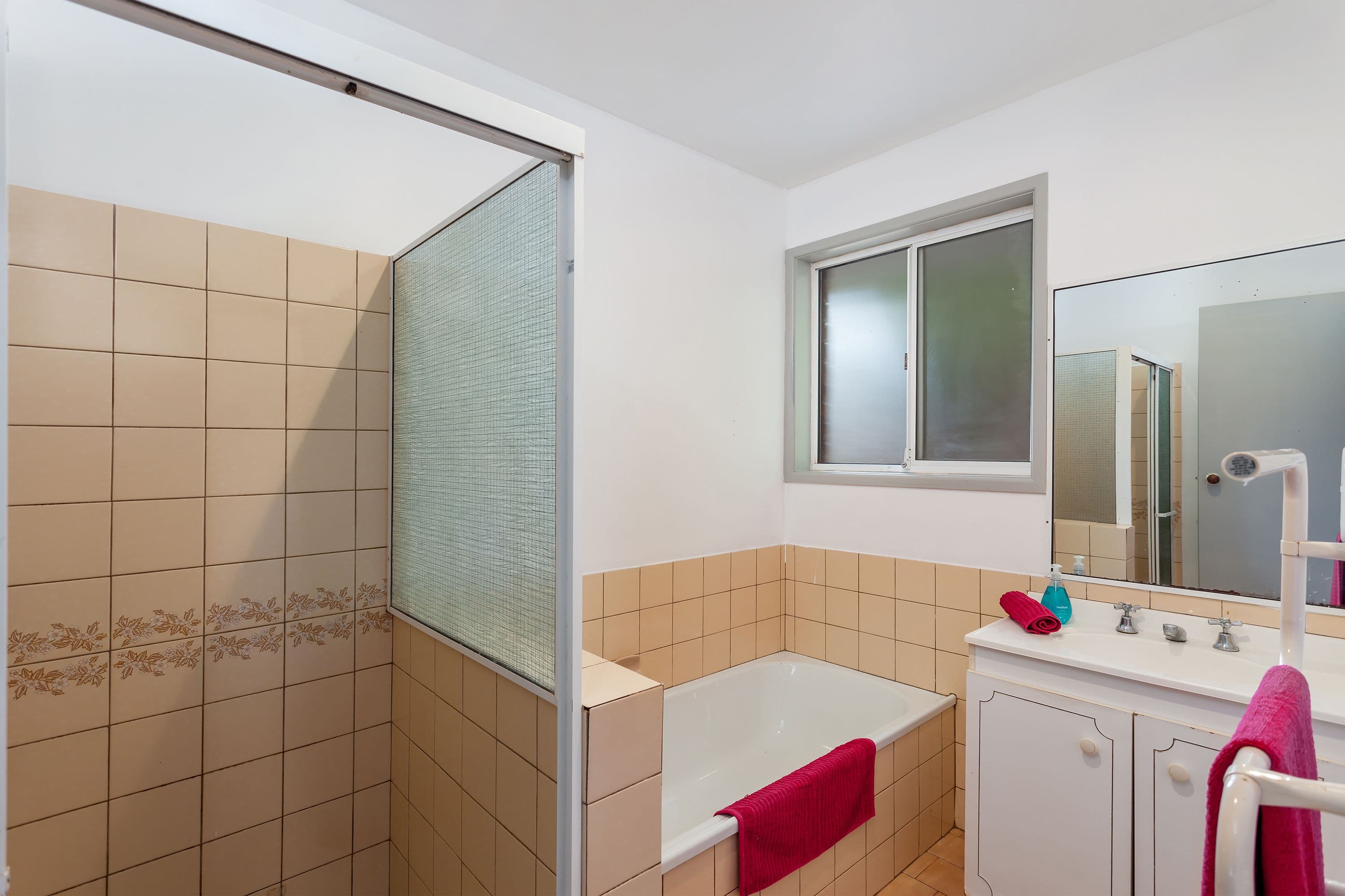 11 Croydon Street, Harristown QLD 4350, Harristown - Thumbnail 6
