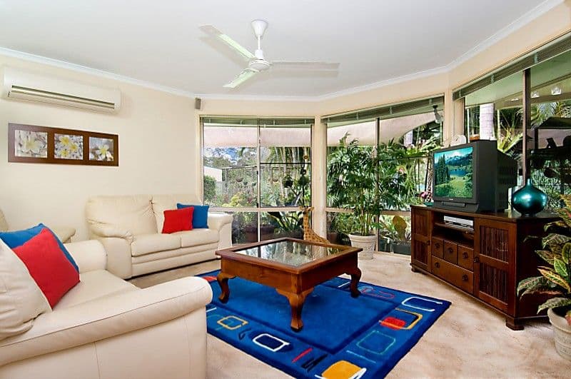 121/33 La Trobe Street, Melbourne - Thumbnail 2