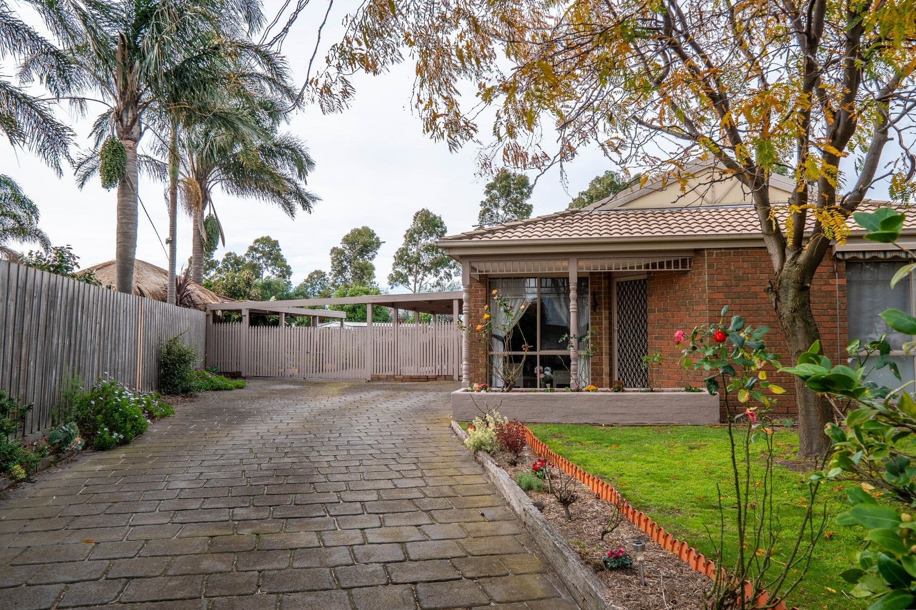 13 Julia Court, Cranbourne North VIC 3977, Cranbourne North - Thumbnail 2