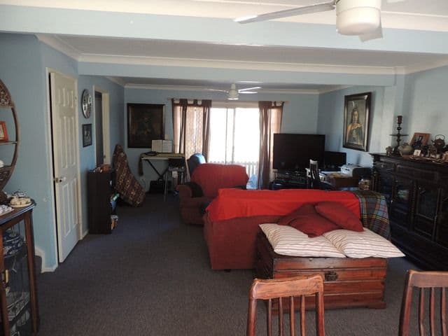 15 Lane Court, MOUNT WARREN PARK QLD 4207, Mount Warren Park - Thumbnail 2