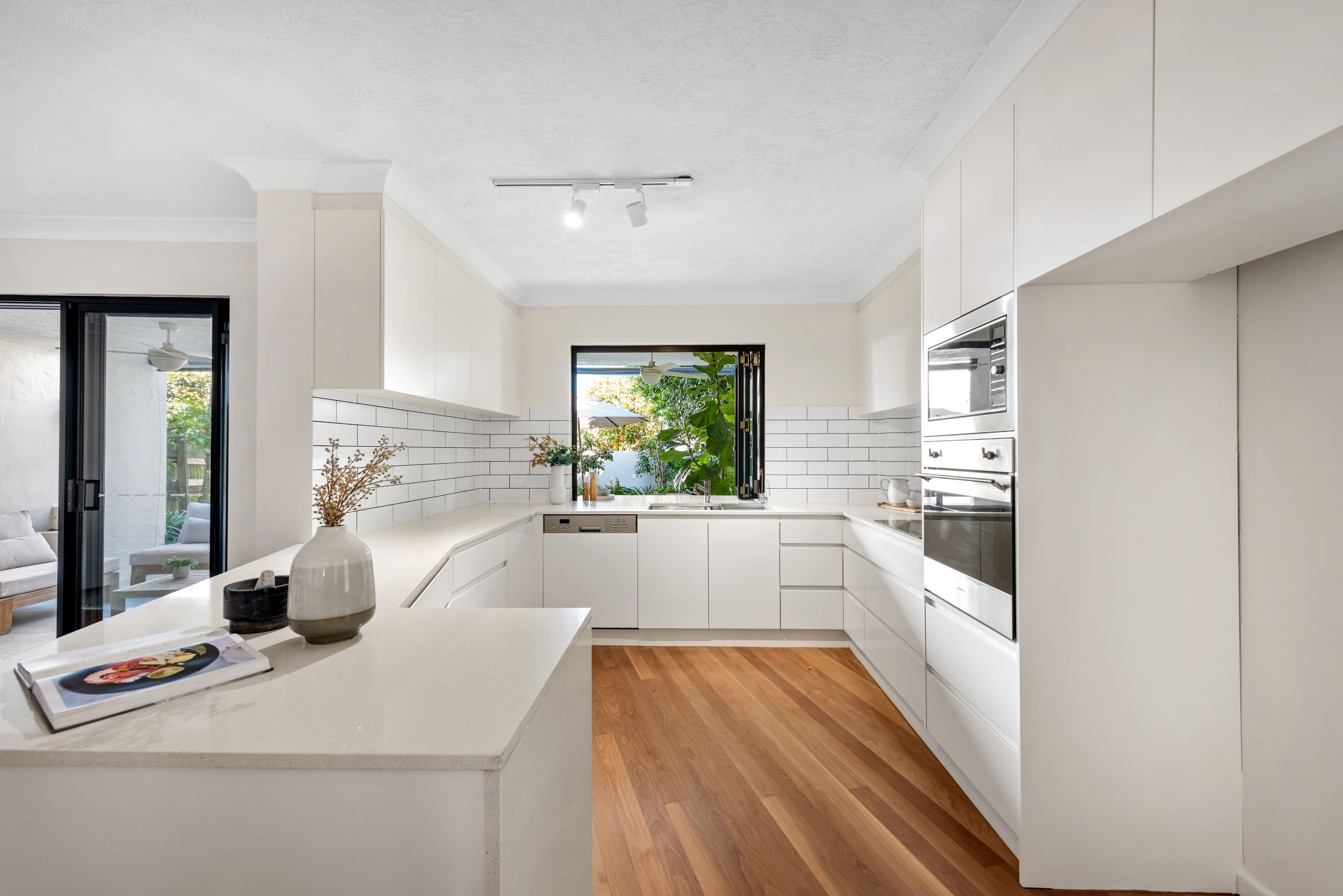 10 Oxlade Drive, New Farm QLD 4005, New Farm - Thumbnail 6