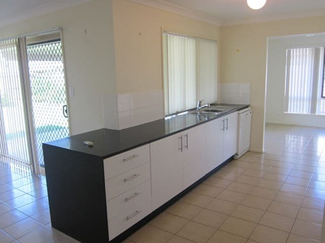 77  Grace Street, WULKURAKA QLD 4305, Wulkuraka - Thumbnail 3