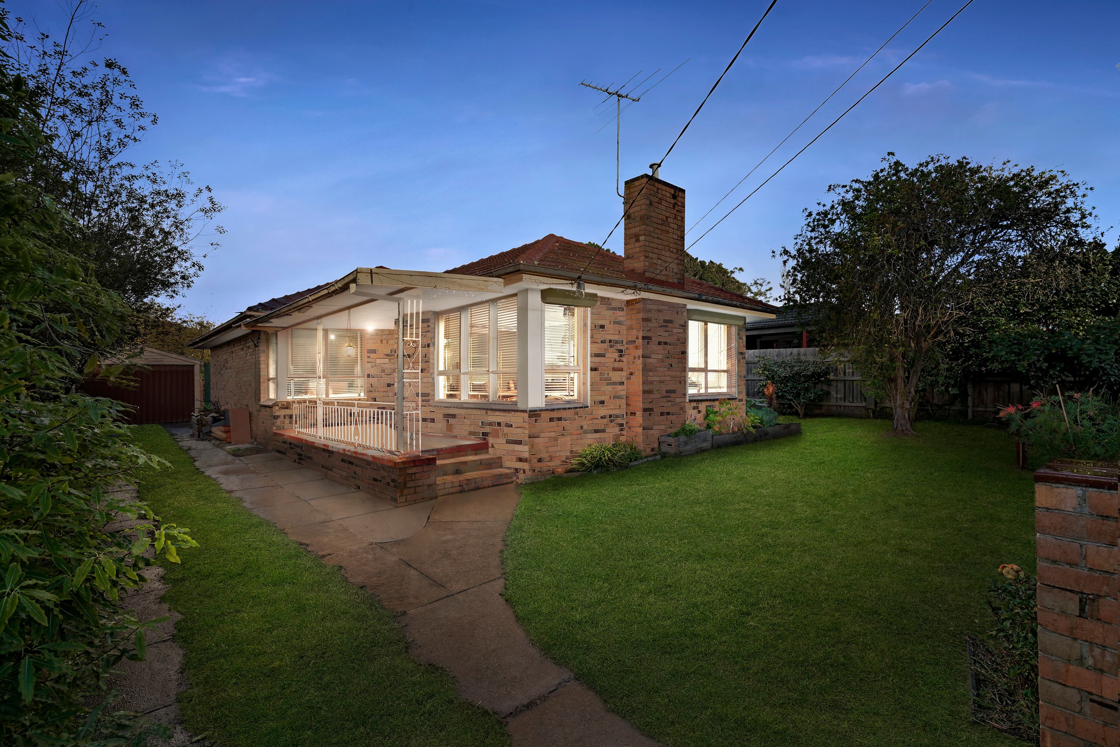 52 Leonard Street, Frankston VIC 3199, Frankston - Image 1