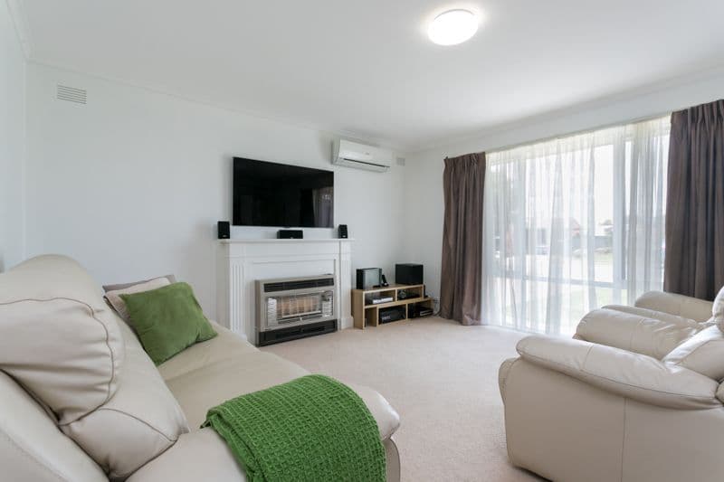 23 Sutherland Avenue, Semaphore Park SA 5019, Semaphore Park - Thumbnail 2