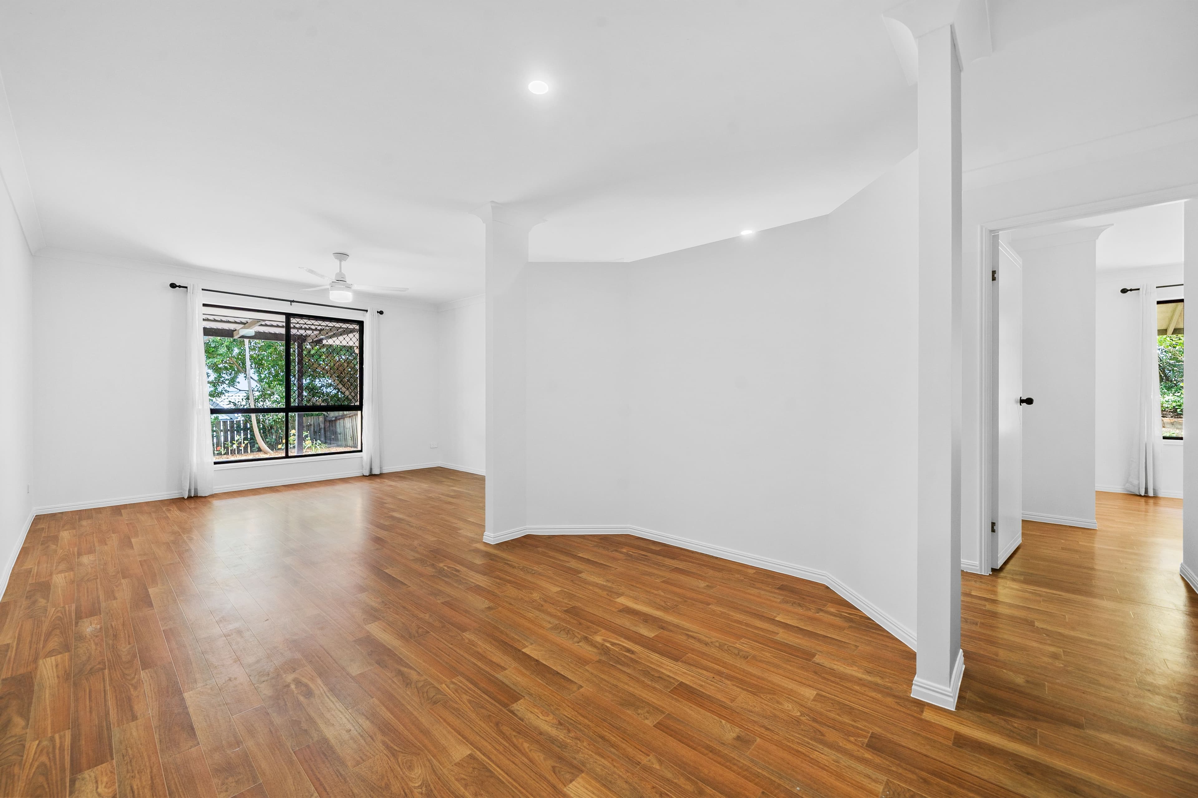 12 Nexus Close, Edens Landing QLD 4207, Edens Landing - Thumbnail 2
