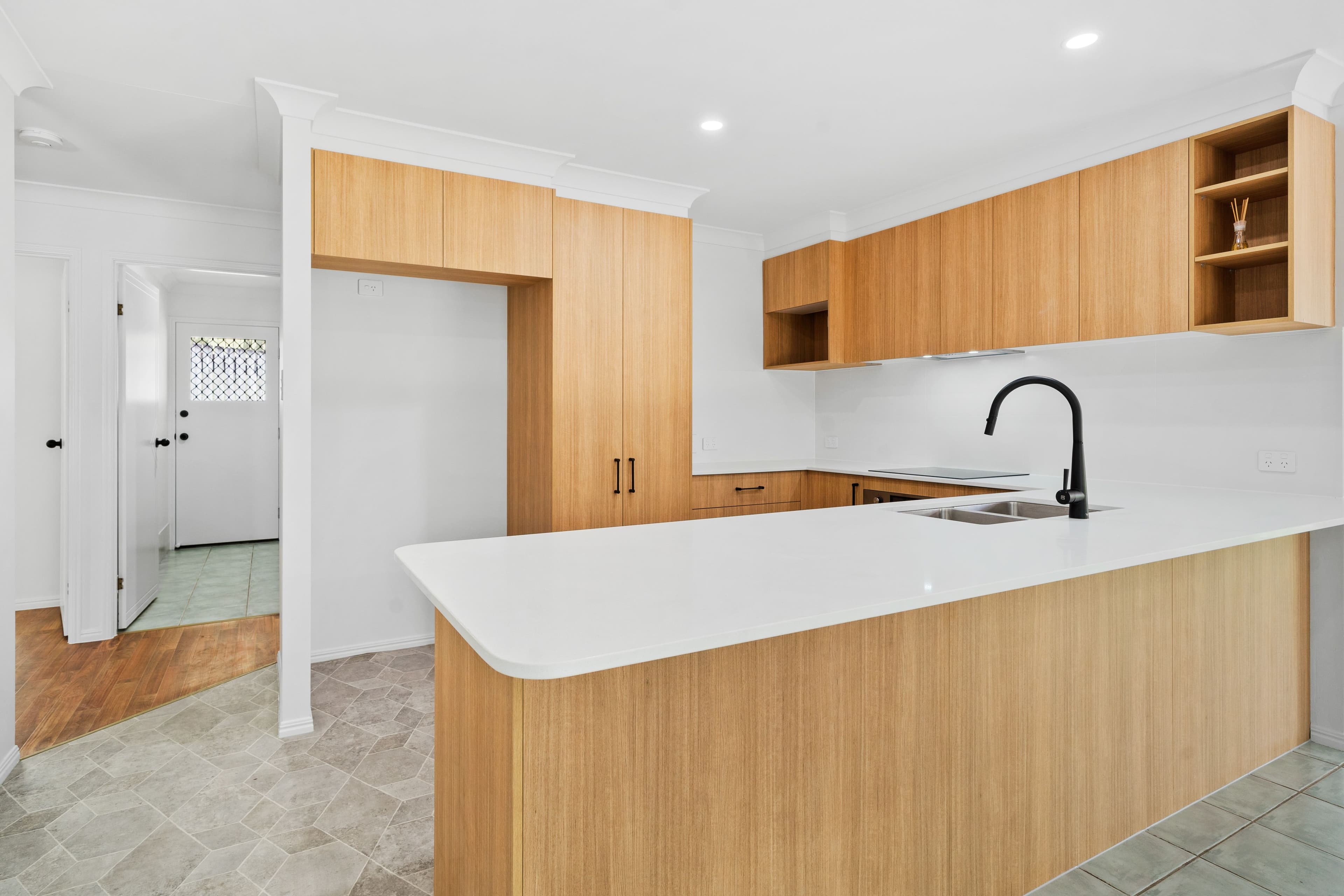 12 Nexus Close, Edens Landing QLD 4207, Edens Landing - Thumbnail 4