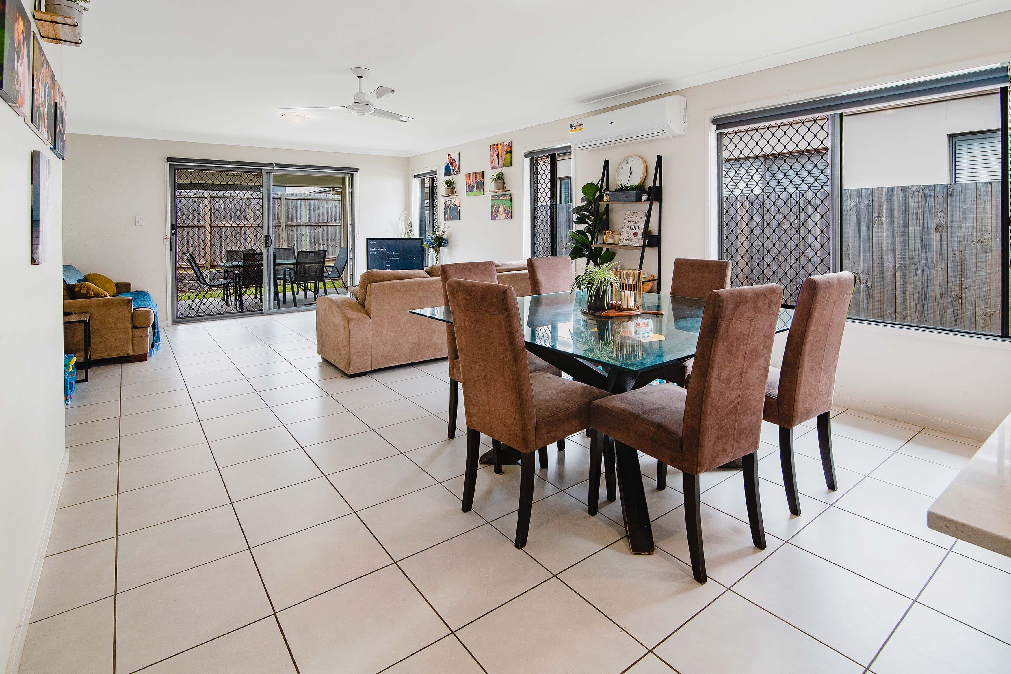 49 Alesana Drive, Bellbird Park QLD 4300, Bellbird Park - Thumbnail 4