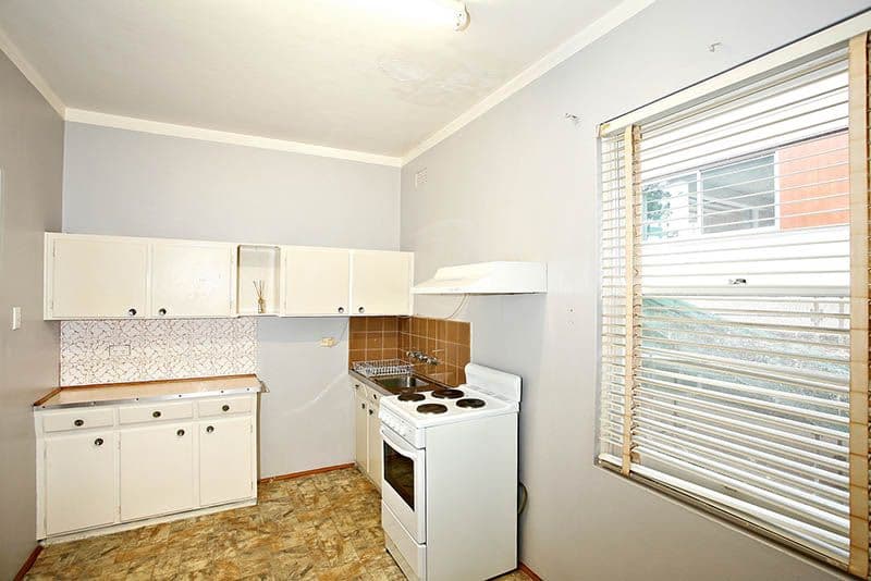 176 Russell Avenue, DOLLS POINT NSW 2219, Dolls Point - Thumbnail 2
