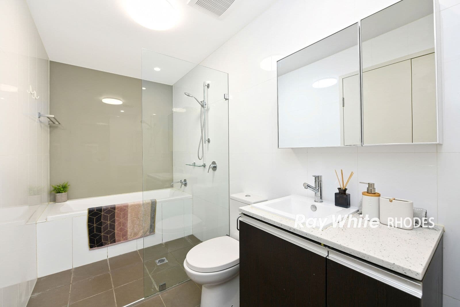 40 Shoreline Drive, Rhodes NSW 2138, Rhodes - Thumbnail 6