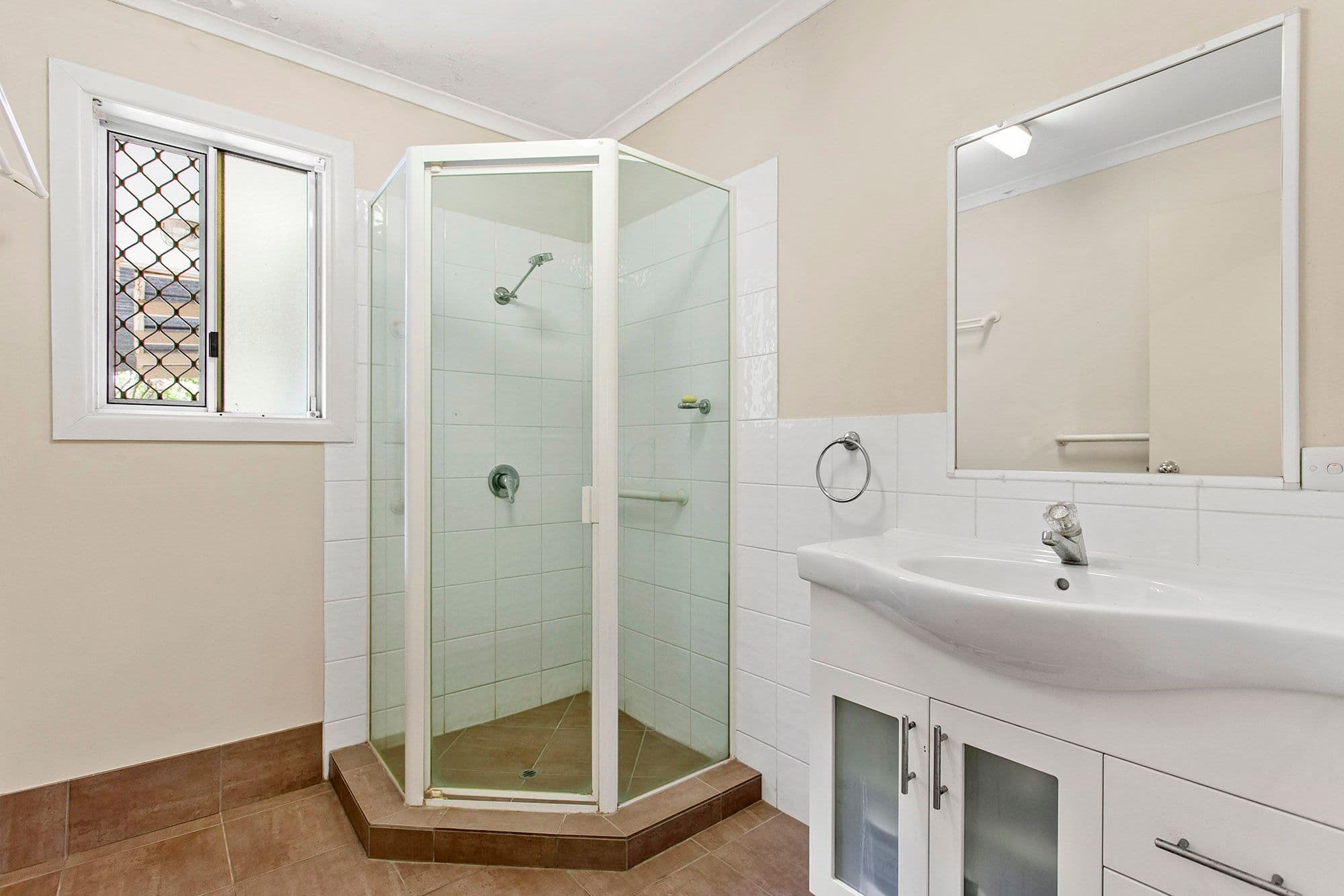 1 Bergomi Court, Eagleby QLD 4207, Eagleby - Thumbnail 5