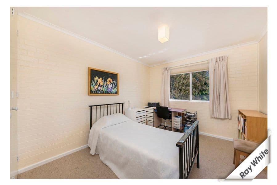 17 Mowatt Street, QUEANBEYAN NSW 2620, Queanbeyan East - Thumbnail 5