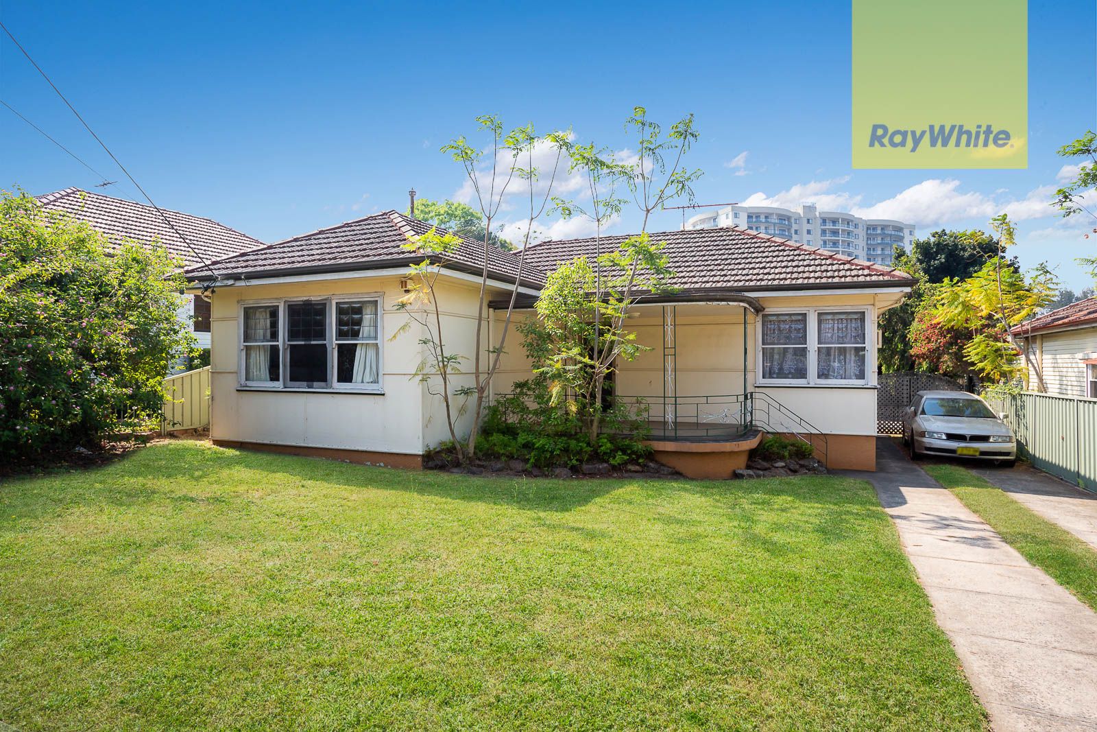 13 Grand Avenue, Westmead - Image 1