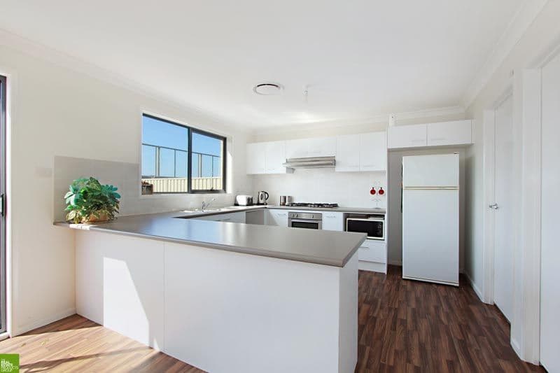15 Huntingdale Close, SHELL COVE NSW 2529, Shell Cove - Thumbnail 2
