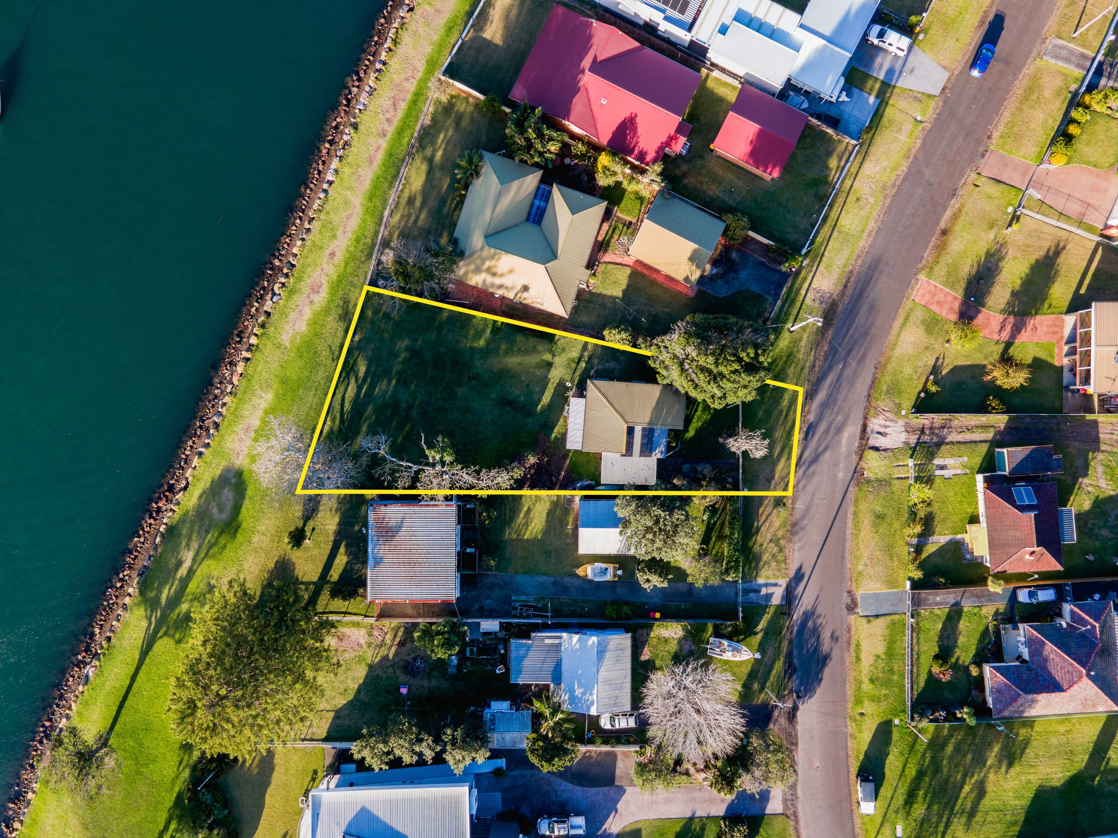 41 Adelaide Street, Greenwell Point NSW 2540, Greenwell Point - Thumbnail 2
