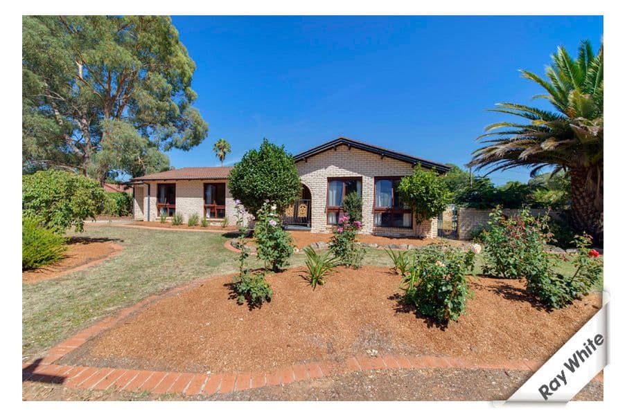 90 Diamantina Crescent, Kaleen ACT 2617, Kaleen - Thumbnail 2