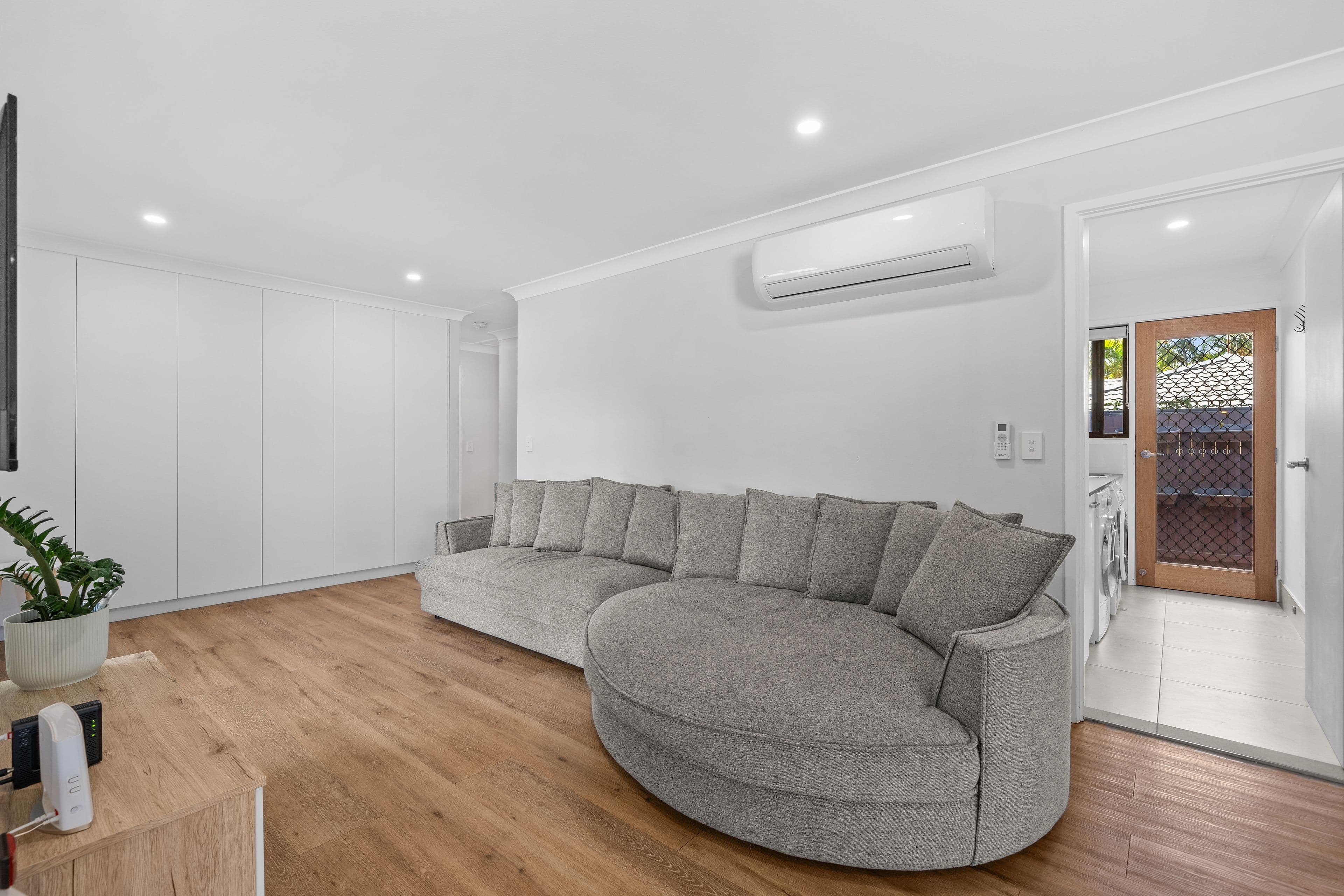 29 Dunsby Drive, Carrara QLD 4211, Carrara - Thumbnail 7