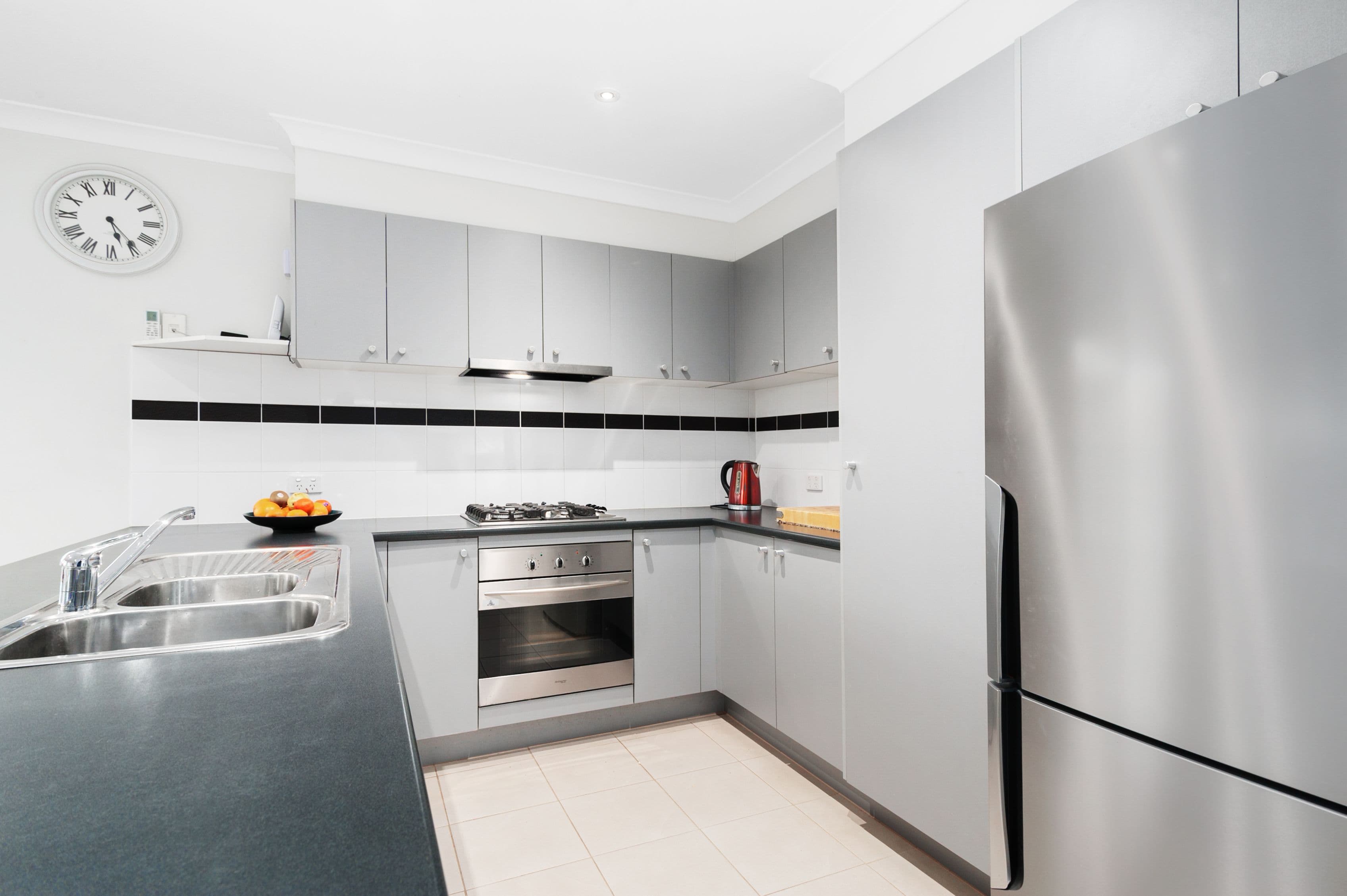 8 Persimmon Lane, Pakenham VIC 3810, Pakenham - Thumbnail 4