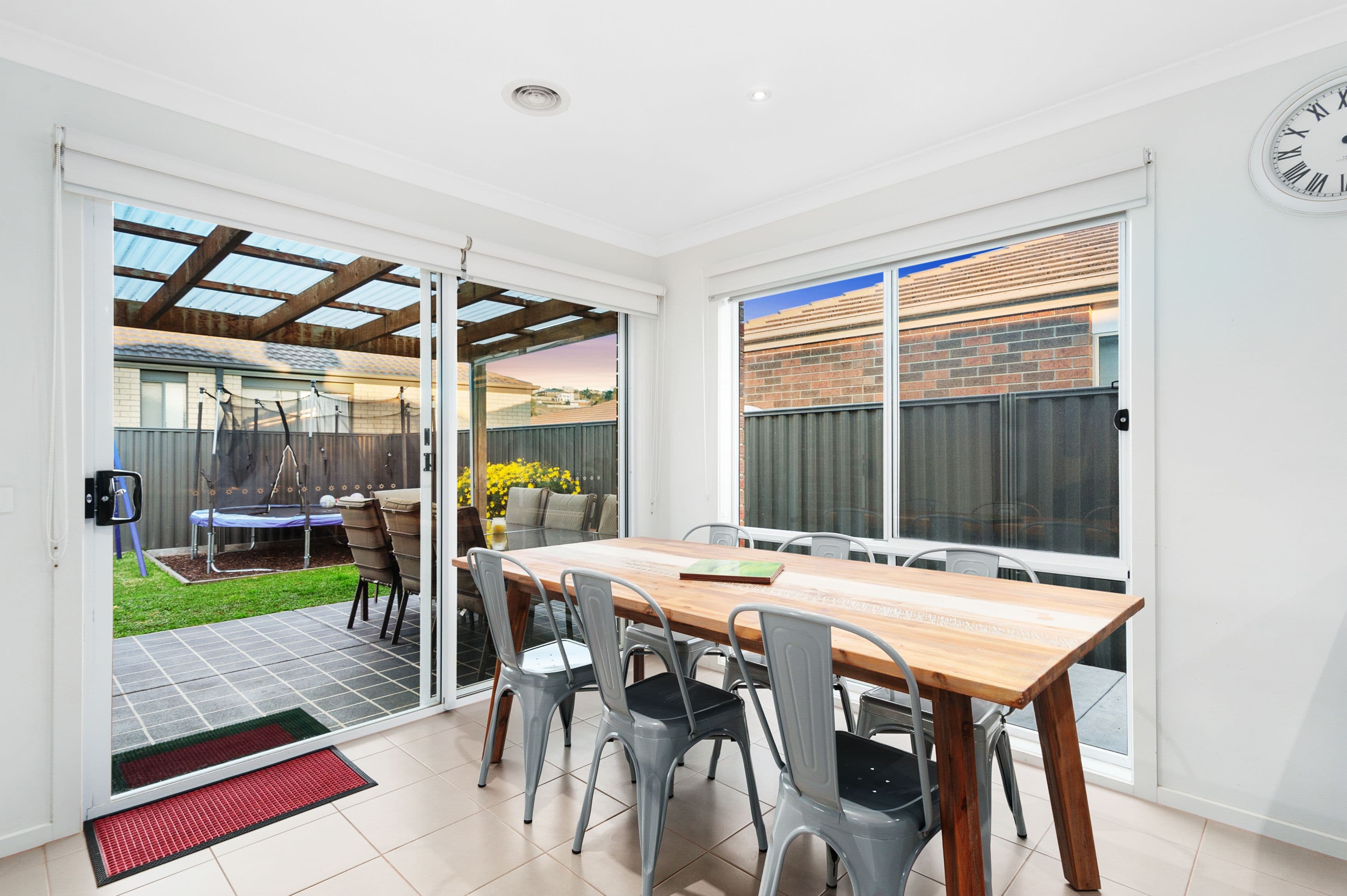 8 Persimmon Lane, Pakenham VIC 3810, Pakenham - Thumbnail 5