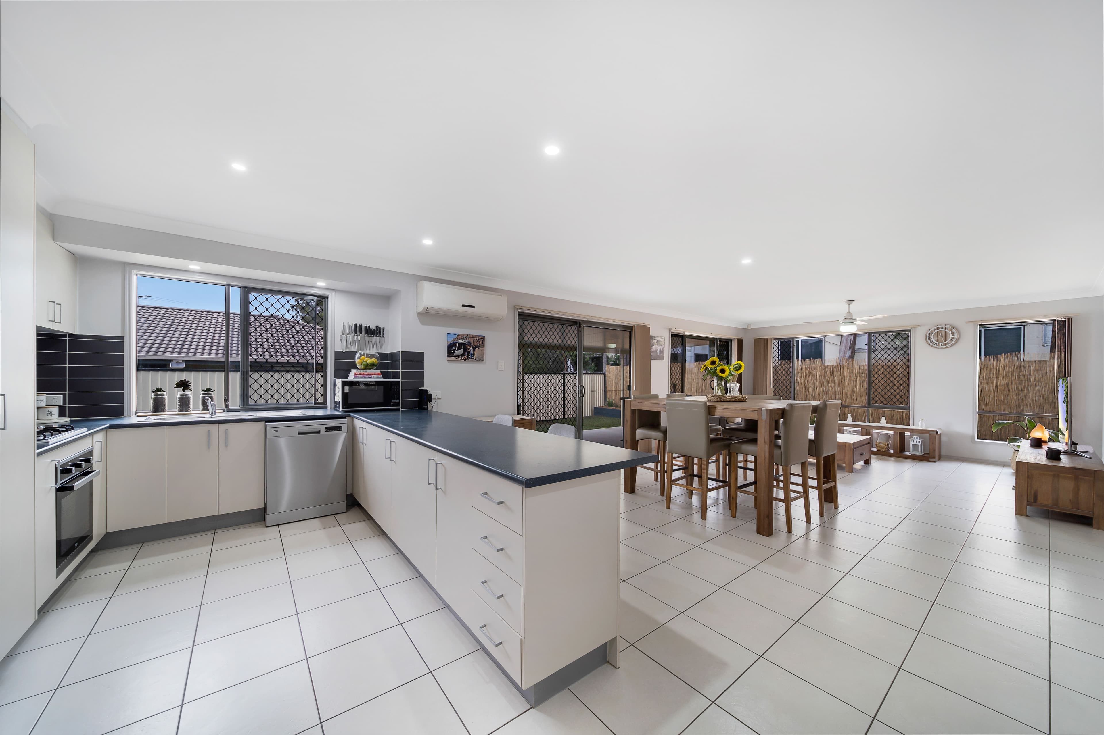 5 Lorikeet Way, Crestmead QLD 4132, Crestmead - Thumbnail 4