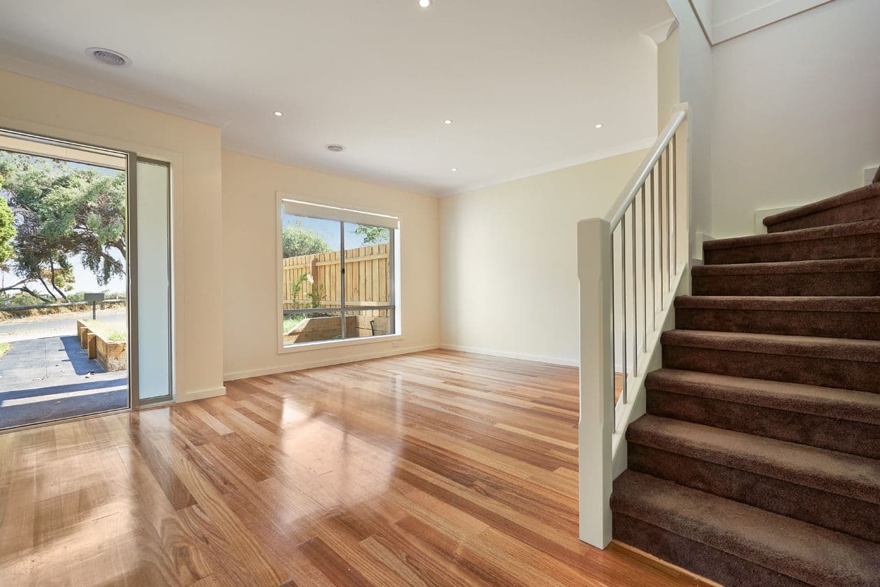 15B Inverness Street, CLAYTON SOUTH VIC 3169, Clayton South - Thumbnail 2