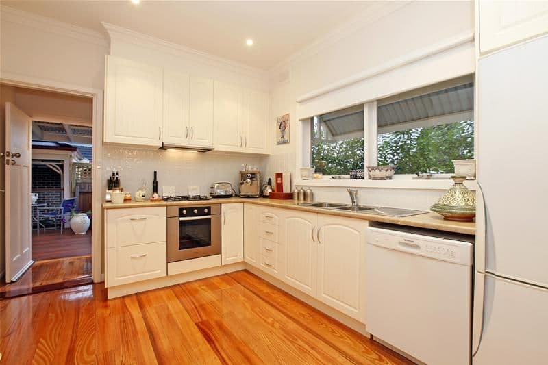 15 Doidge Street, BUNDOORA VIC 3083, Bundoora - Thumbnail 5