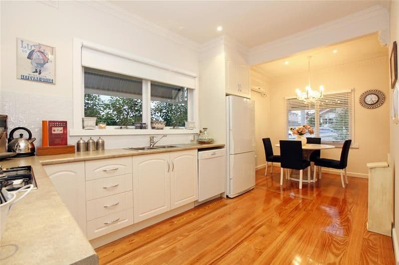 15 Doidge Street, BUNDOORA VIC 3083, Bundoora - Thumbnail 6