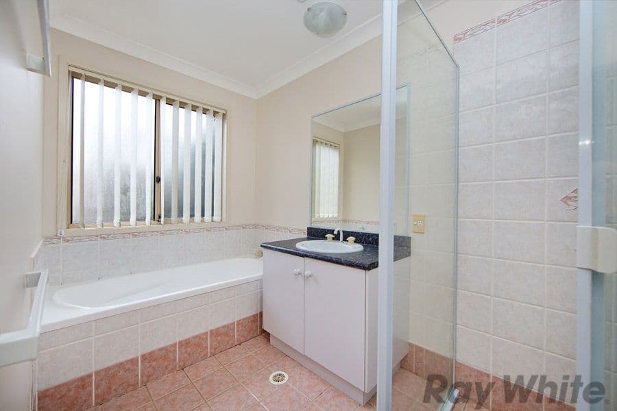 16 Bridgewater Avenue, Kialla, Kialla - Thumbnail 4