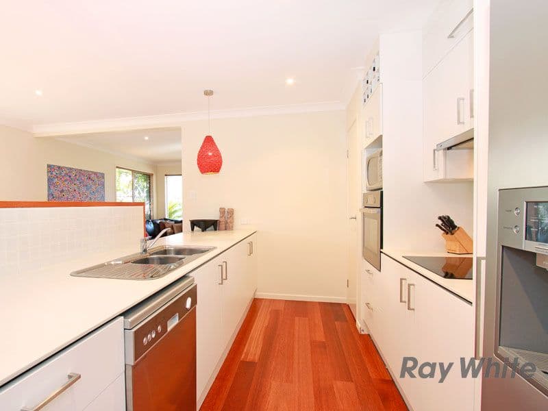 9 Pressland Street, CARSELDINE QLD 4034, Carseldine - Thumbnail 8