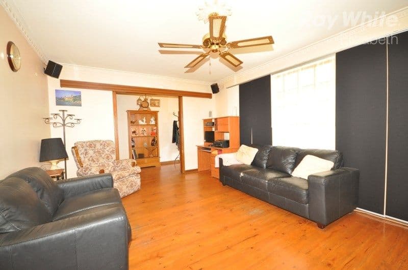 4 Blyth Avenue, Parafield Gardens SA 5107, Parafield Gardens - Thumbnail 4