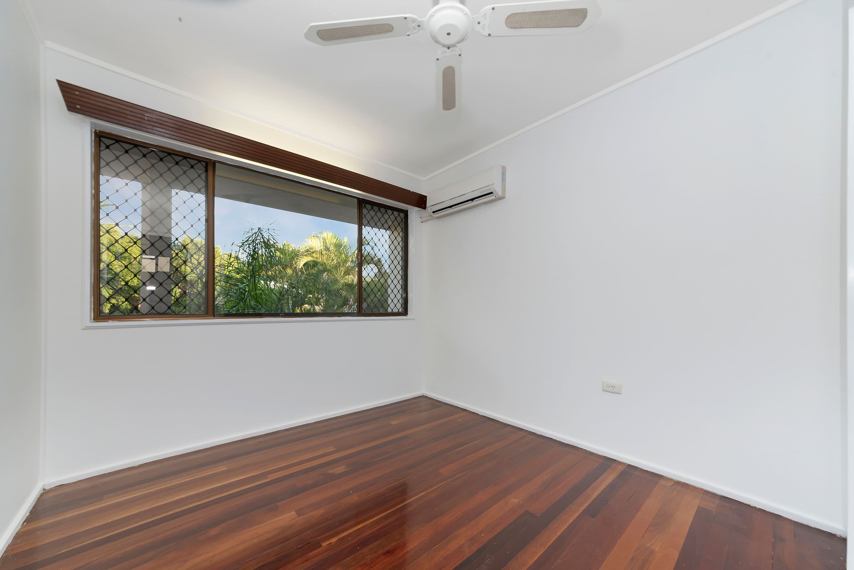 8 Adelong Drive, Cranbrook QLD 4814, Cranbrook - Thumbnail 8