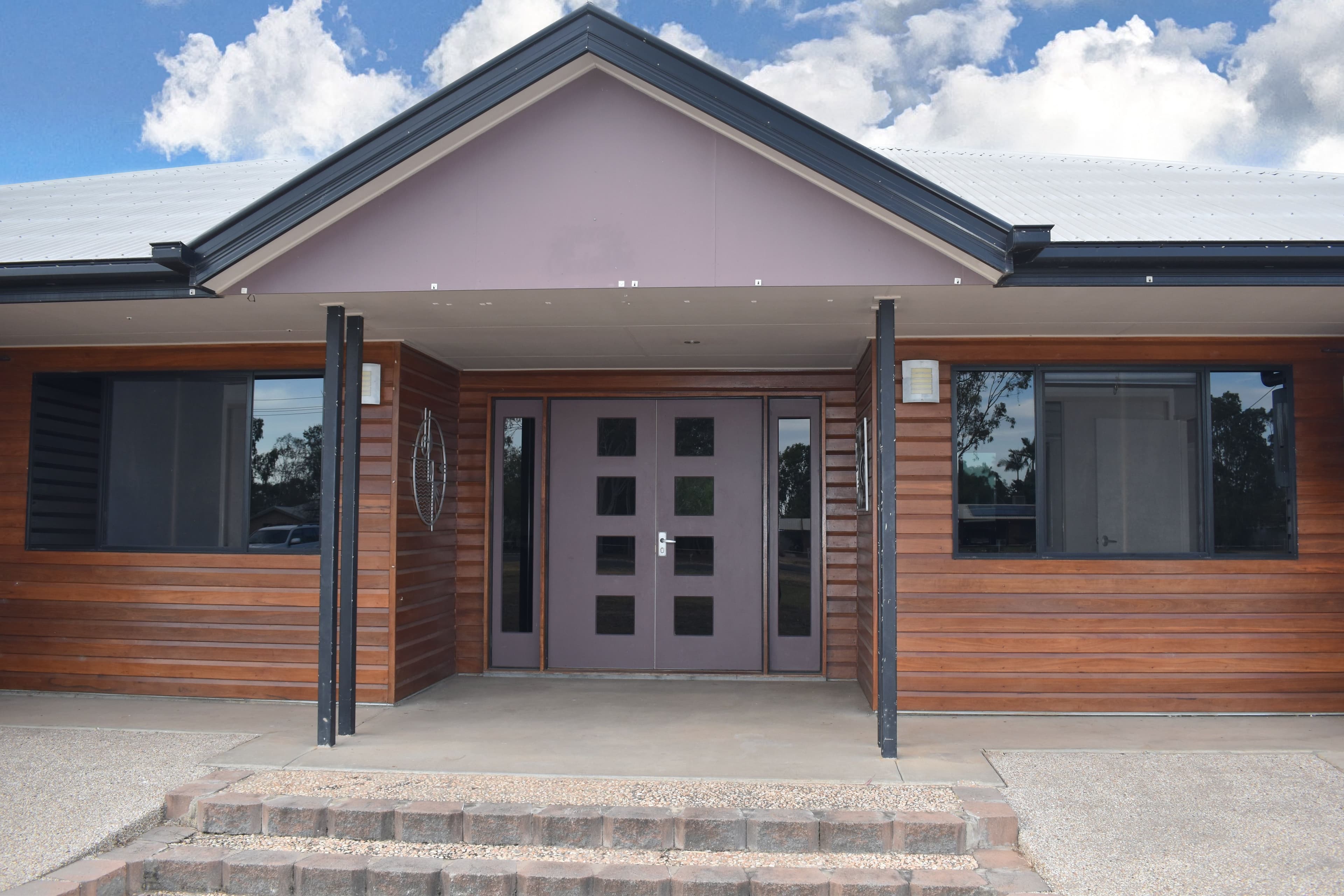 7 Pritchard Road, Emerald QLD 4720, Emerald - Thumbnail 2