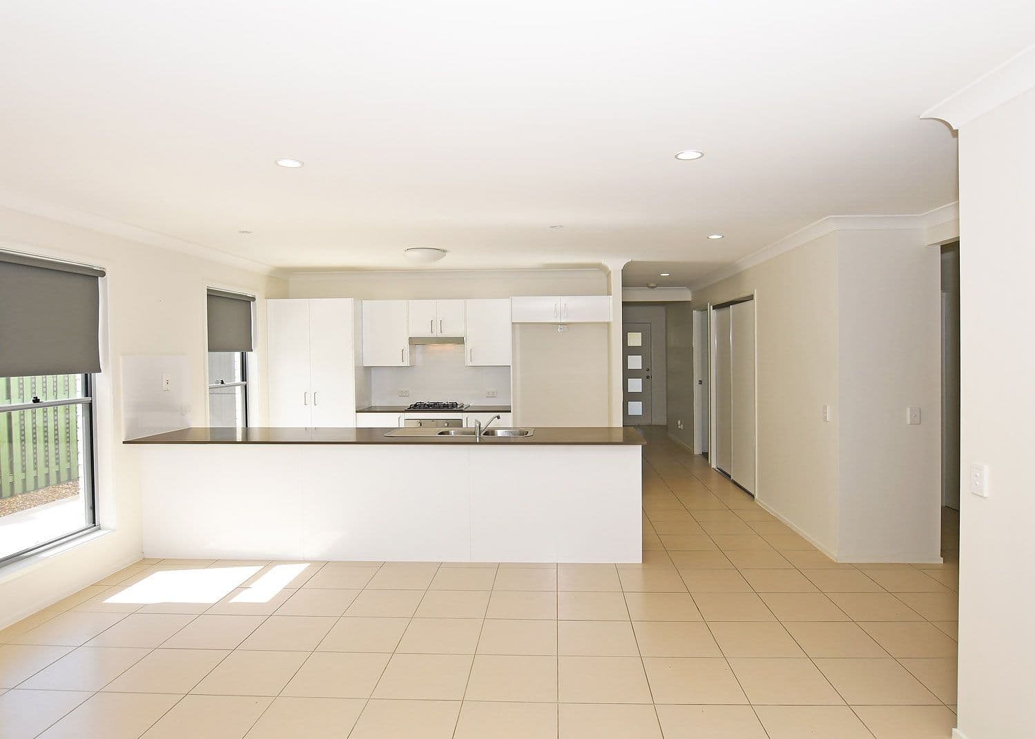 8 Wentworth Avenue, Urraween QLD 4655, Urraween - Thumbnail 4