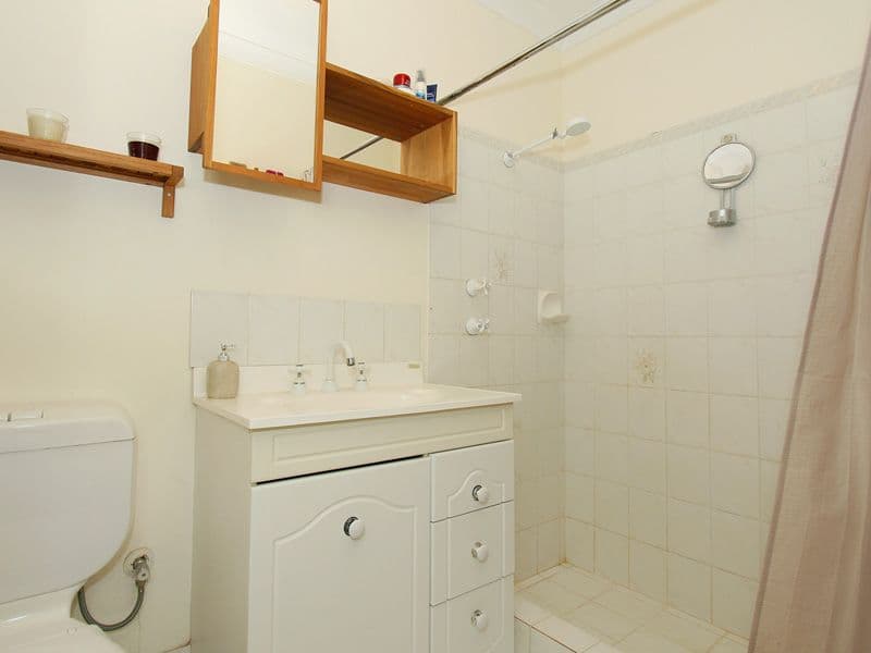 2 Carbla Court, BALLAJURA WA 6066, Ballajura - Thumbnail 5