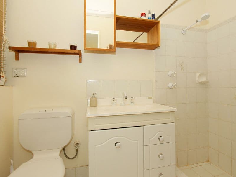 2 Carbla Court, BALLAJURA WA 6066, Ballajura - Thumbnail 6