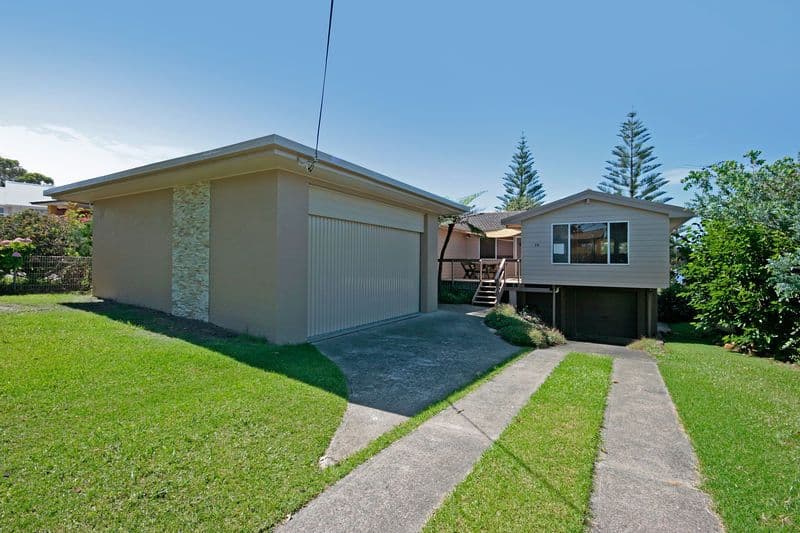 10 Jones Avenue, MOLLYMOOK NSW 2539, Mollymook Beach - Image 1
