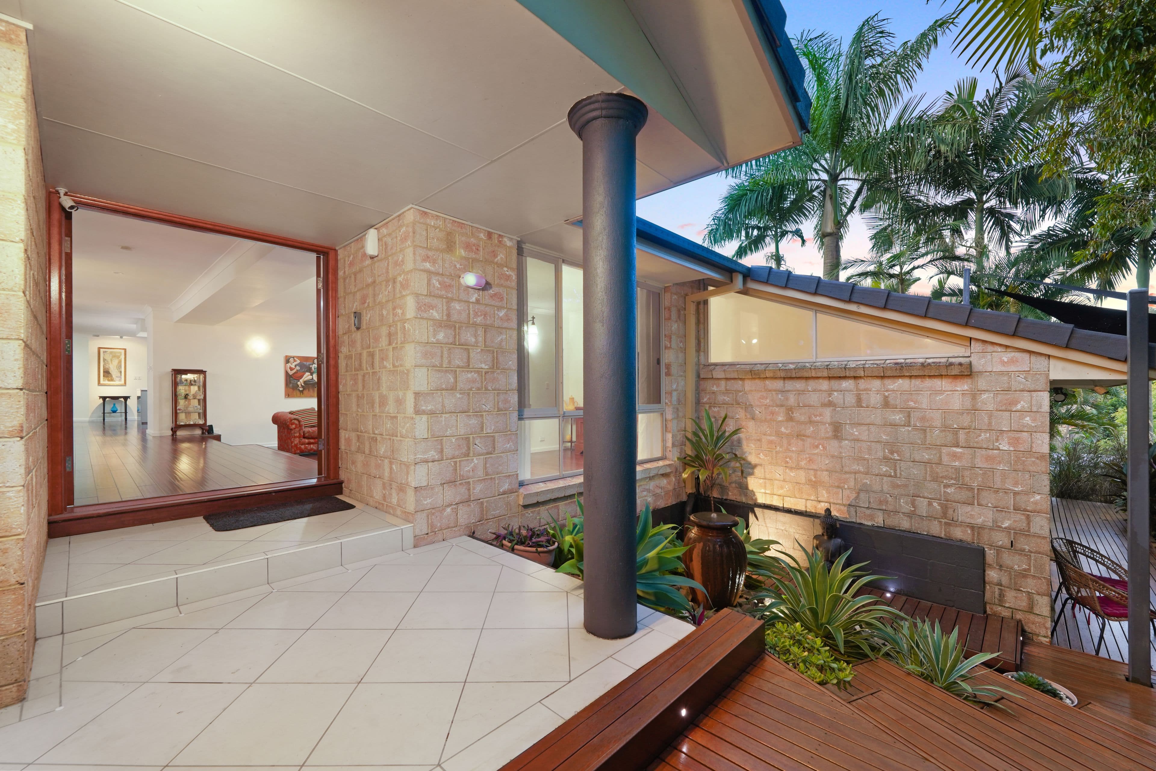 1 Basswood Court, Bonogin QLD 4213, Bonogin - Thumbnail 3