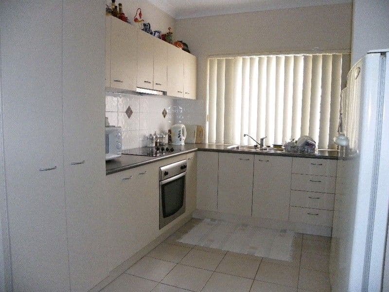 5 Hinterwood Court, EDENS LANDING QLD 4207, Edens Landing - Thumbnail 3