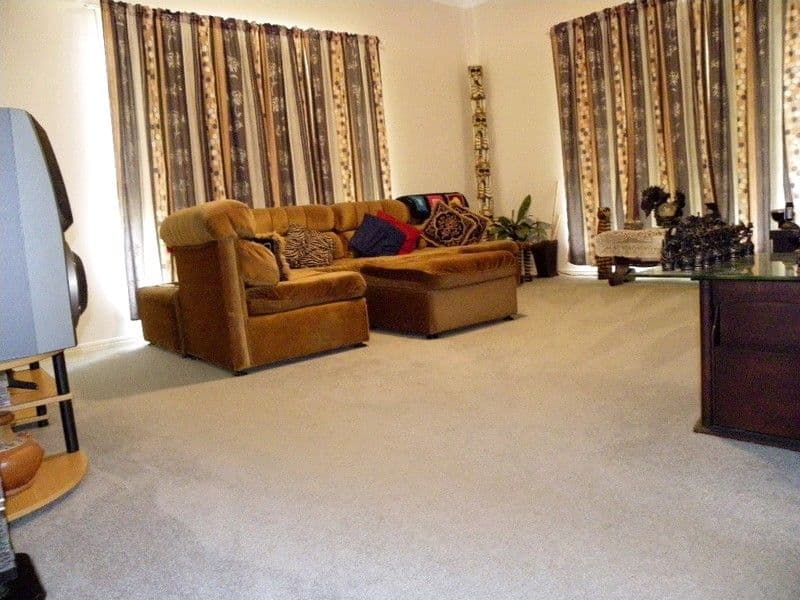 5 Hinterwood Court, EDENS LANDING QLD 4207, Edens Landing - Thumbnail 4