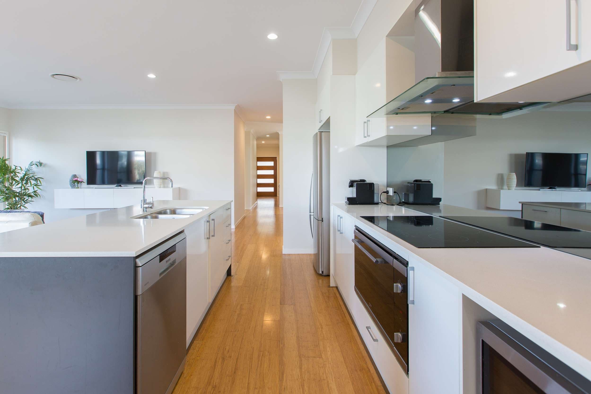 45 Azure Way, Hope Island QLD 4212, Hope Island - Thumbnail 3