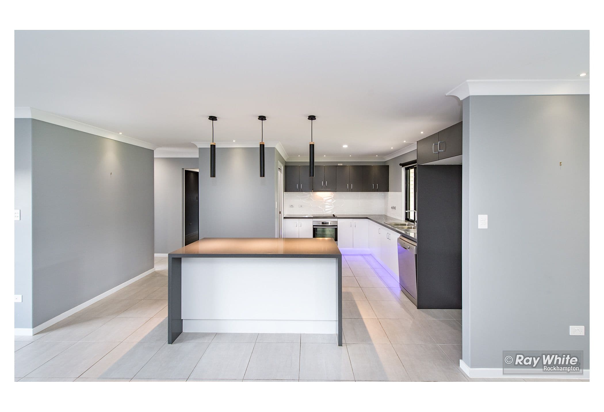 12 Maple Street, Norman Gardens QLD 4701, Norman Gardens - Thumbnail 7